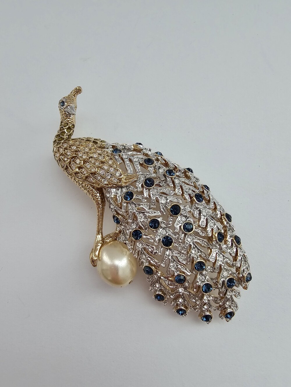 Nolan Miller Prosperous Peacock Brooch Sapphire Blue Rhinestone Faux Pearl